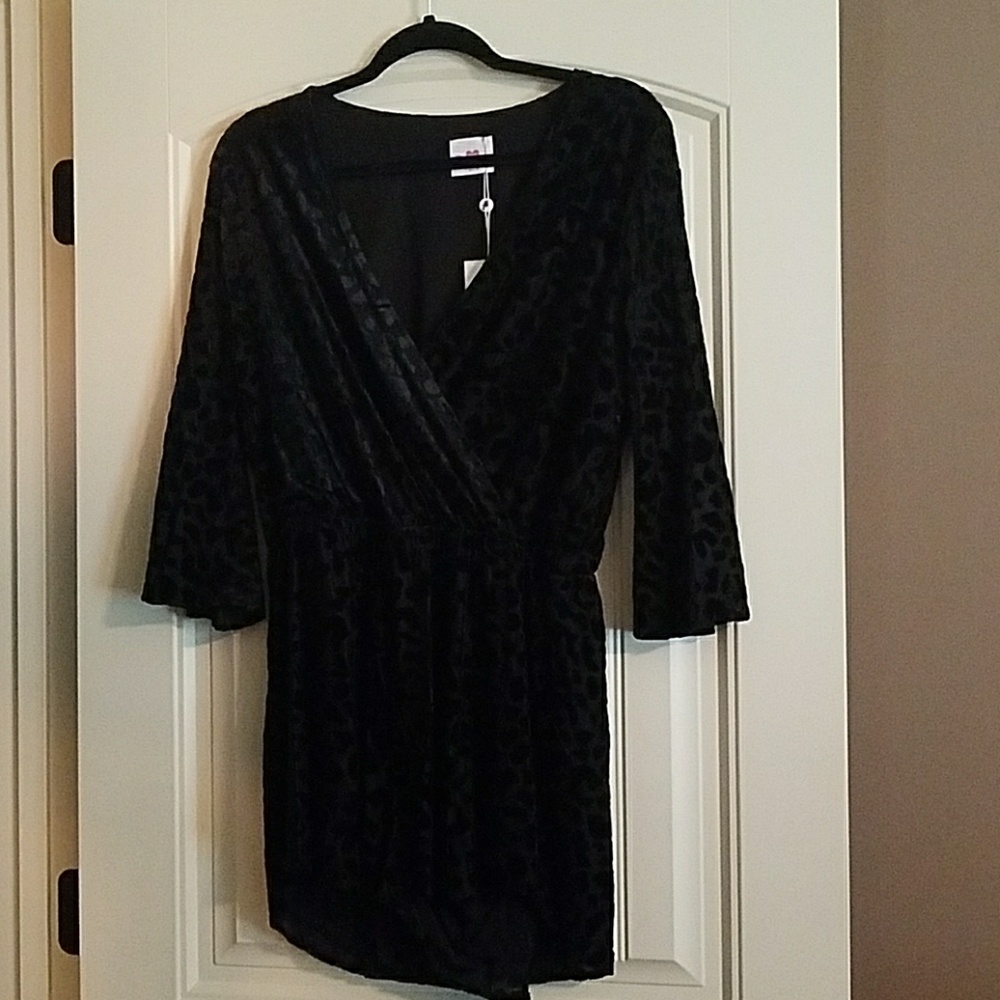 Buddy Love velvet texture Romper, New with tags.